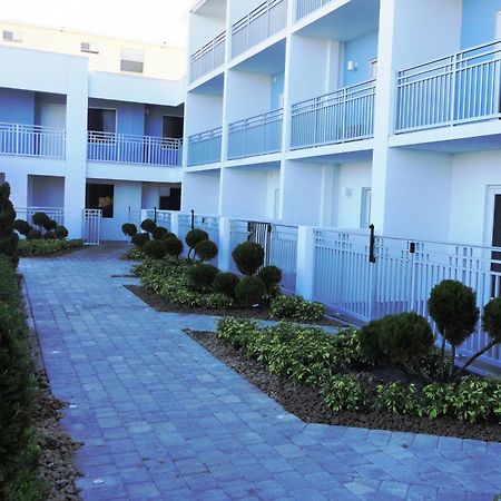 Lotus Boutique Inn And Suites Ormond Beach Exterior photo