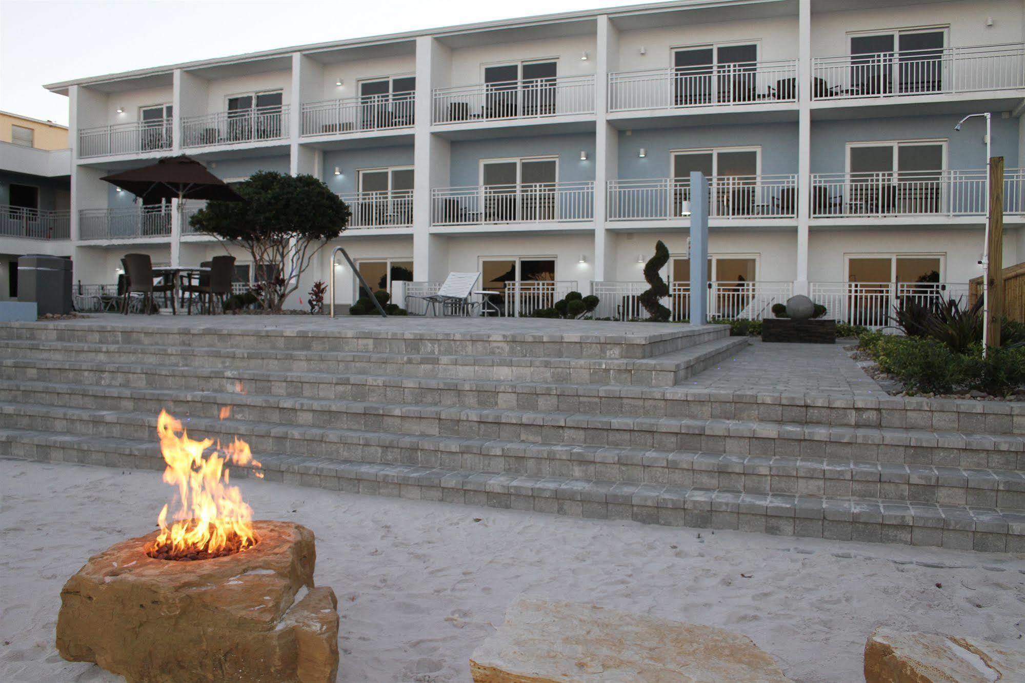 Lotus Boutique Inn And Suites Ormond Beach Exterior photo